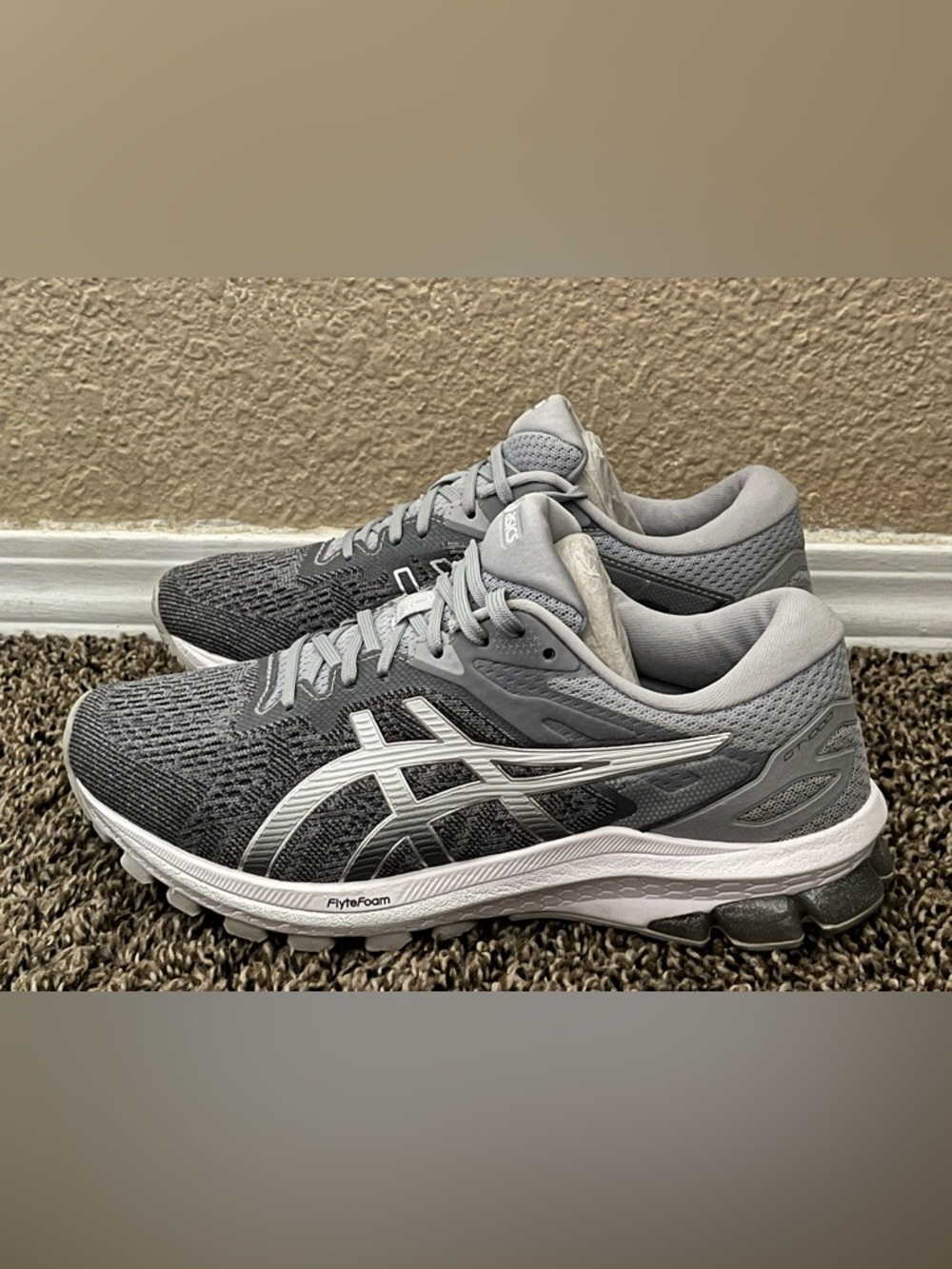 ASICS Women's GT-1000 10 Running Shoes Gray/Silver Color Size-8.5